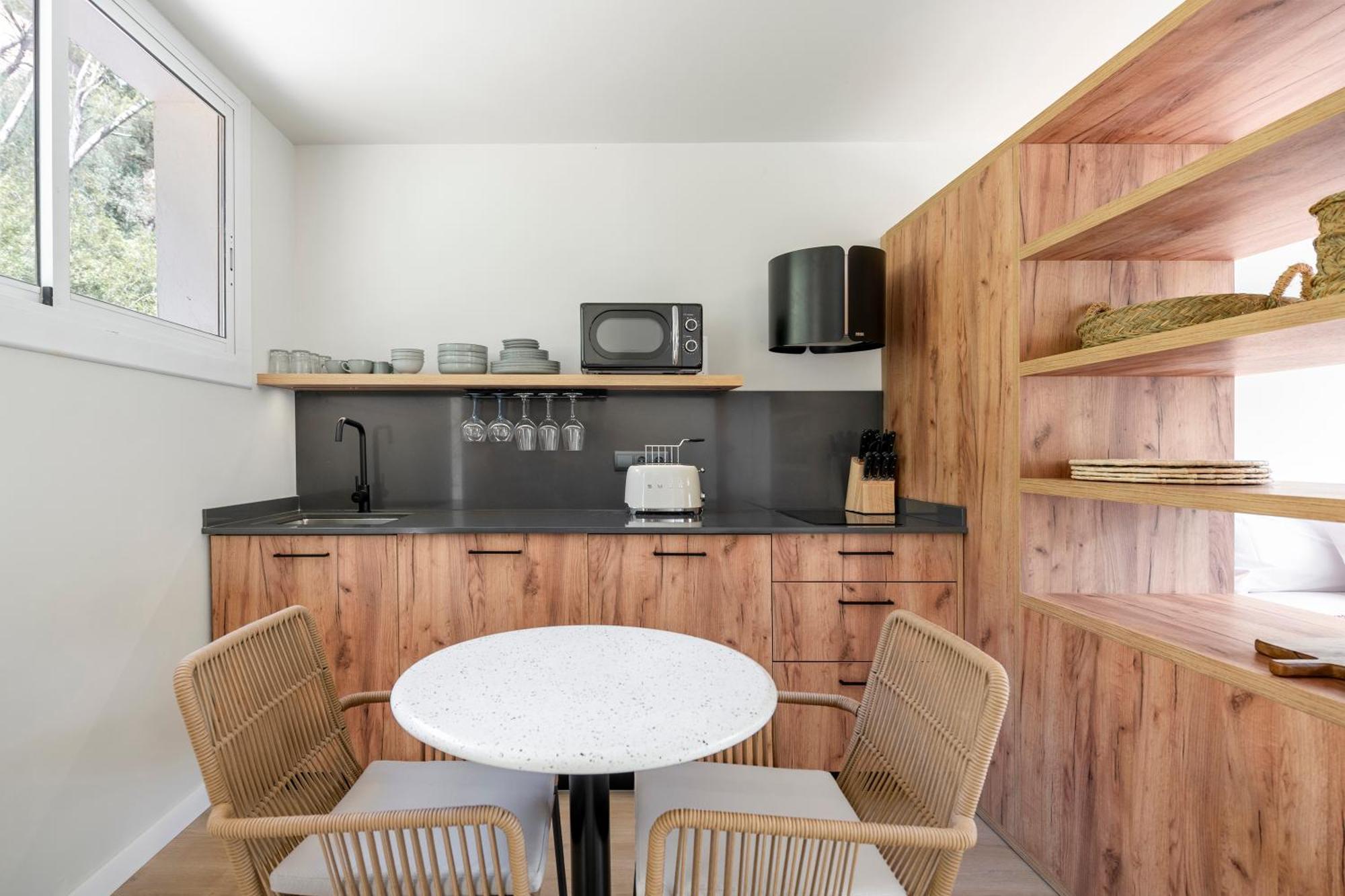 Apartament Suites Vista Mar Sa Tuna Begur Exterior photo